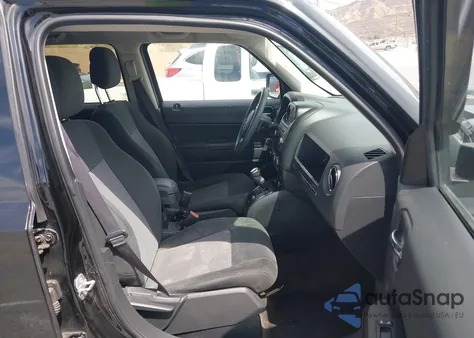 2016 Jeep Patriot Sport z USA, uszkodzony, nr VIN 1C4NJPBA5GD525916